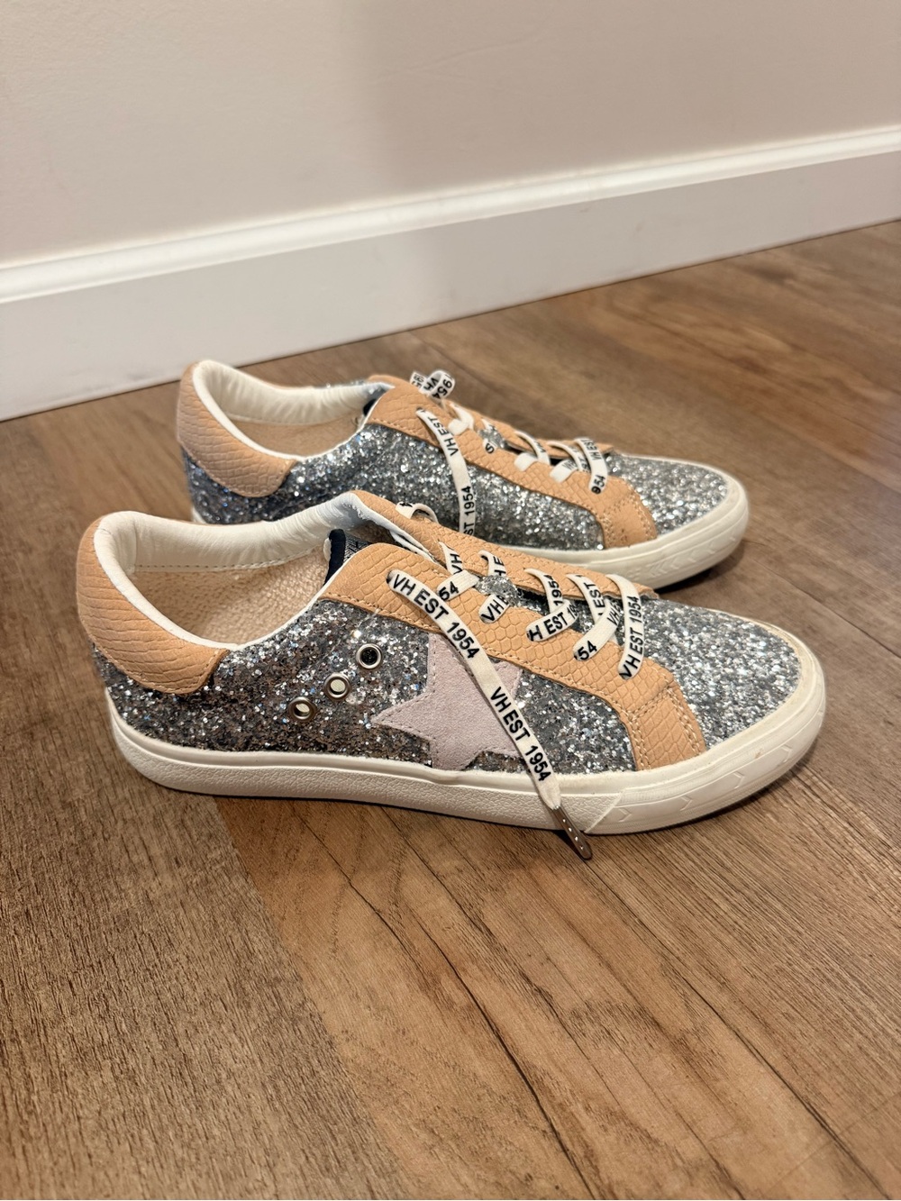 Women’s Vintage Havana Glitter Star Sneakers